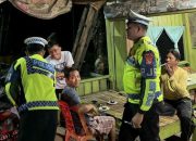 Malam Hari, Polantas Polda Sulbar Hadir Menyapa Warga, Jaga Keamanan dan Ketertiban