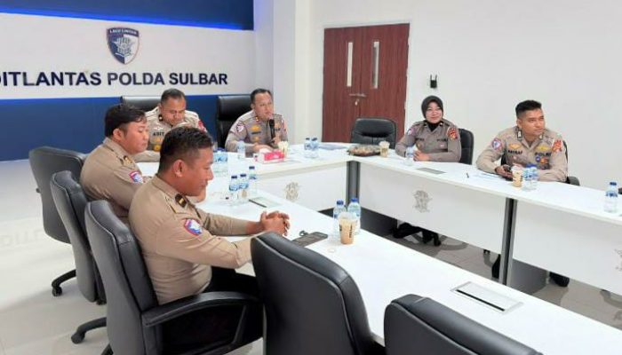 Ditlantas Polda Sulbar Perkuat Standar Pelayanan Regident, Pastikan Layanan Publik Semakin Optimal