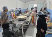 Polsek Bambalamotu Kawal Program MBG di Letawa