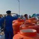 30 Ton Air Bersih Tiba di Pulau Ambo, Warga Kepulauan Sambut Haru Bantuan Kapolda Sulbar