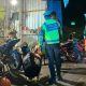 Saat Malam Menyelimuti, Polantas Polda Sulbar Hadir Menjaga dan Menyapa Warga