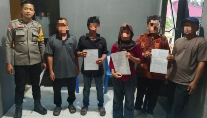 Diduga Cekik dan Seret Istri, Suami Akhirnya Minta Maaf di Polsek Baras