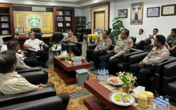 Komputer Baru Percepat Layanan Samsat, Ditlantas Polda Sulbar Dorong PAD Mamuju Tengah