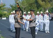 Pataka Siamasei Diserahkan, Kapolda Sulbar Berganti