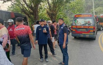 Bus Neo Trans Terbalik di Mamuju, 26 Orang Dievakuasi