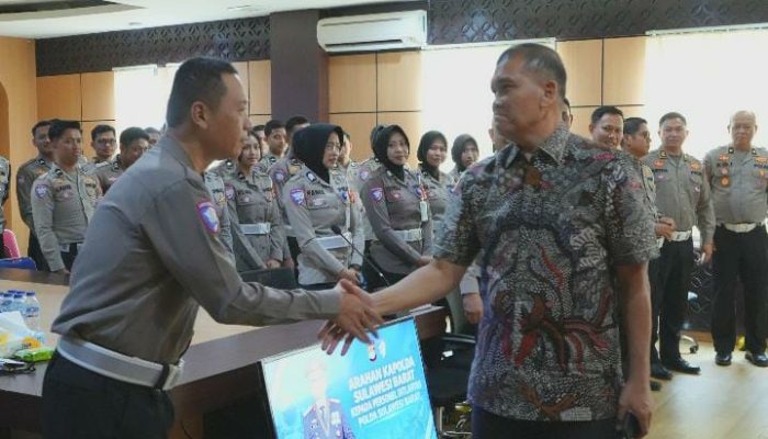 Kapolda Sulbar Keluarkan Lima Instruksi Tegas Untuk Polantas, Pungli hingga Sikap Arogan Jadi Sorotan