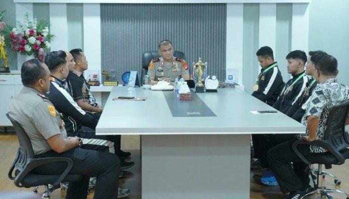 Polda Sulbar Juara Umum I Karate Piala Panglima TNI