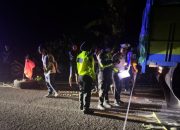 Tronton Parkir di Badan Jalan, Pengendara Beat Tewas di TKP